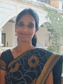 3) Dr. Sandhya Sarwade (Assistant Professor)